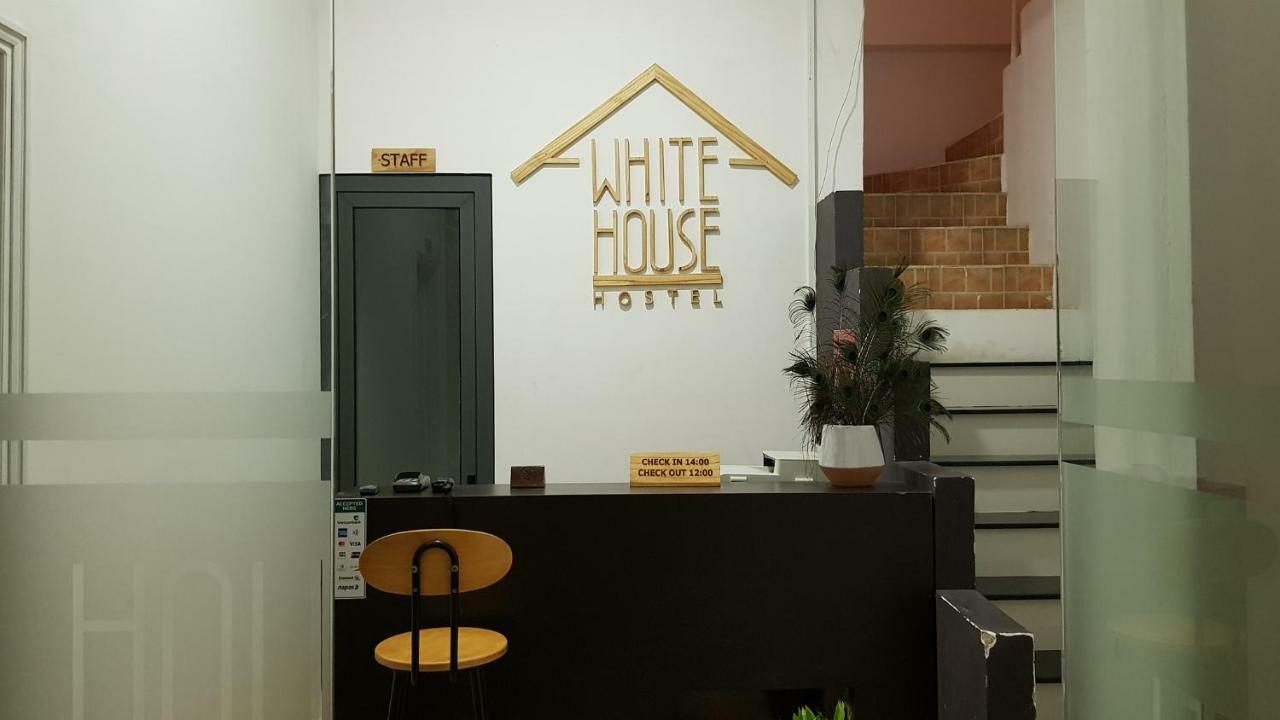 White House Hostel Nha Trang Exterior photo