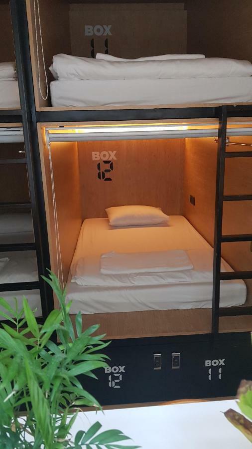 White House Hostel Nha Trang Exterior photo